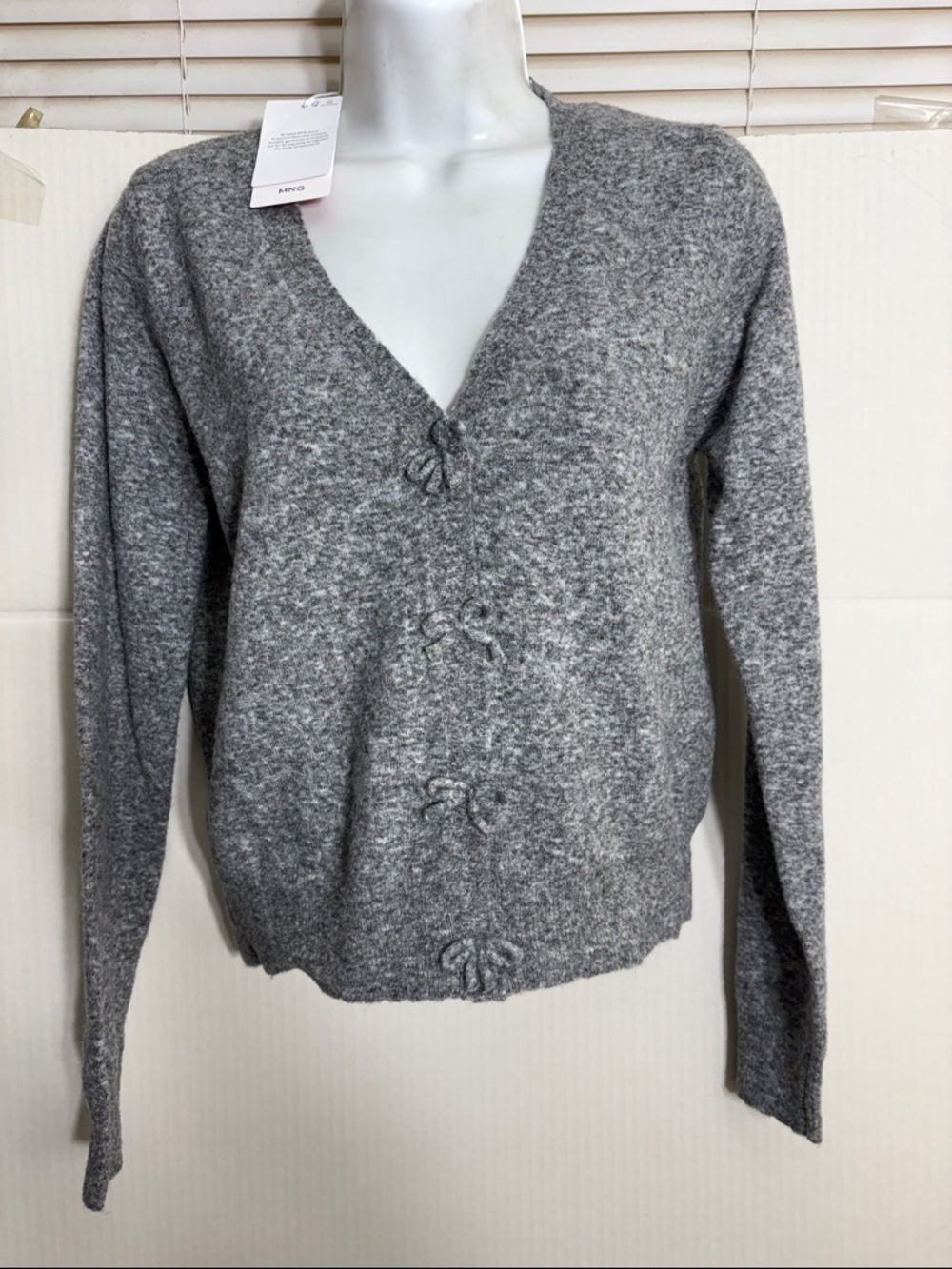 Mango Gray V-Neck Bow-Button Cardigan V-NECK WOOL-BLEND CARDIGAN 5808 - Picture 2 of 5